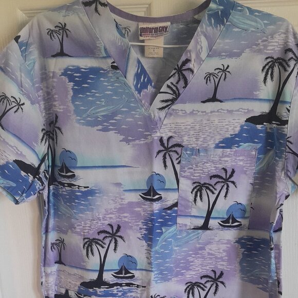 Uniform City Scrub Top with Sailboats sz S - Picture 1 of 3